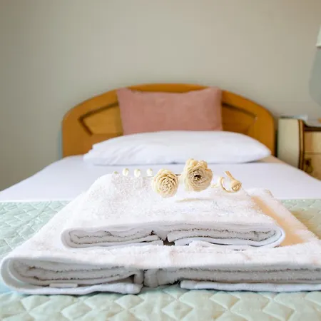 בית נופש Paradise Residency *