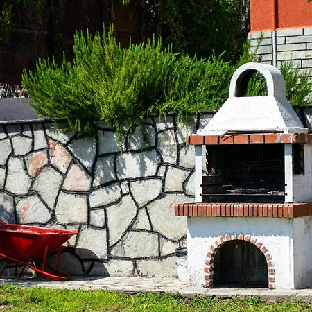 Paradise Residency Nea Iraklitsa